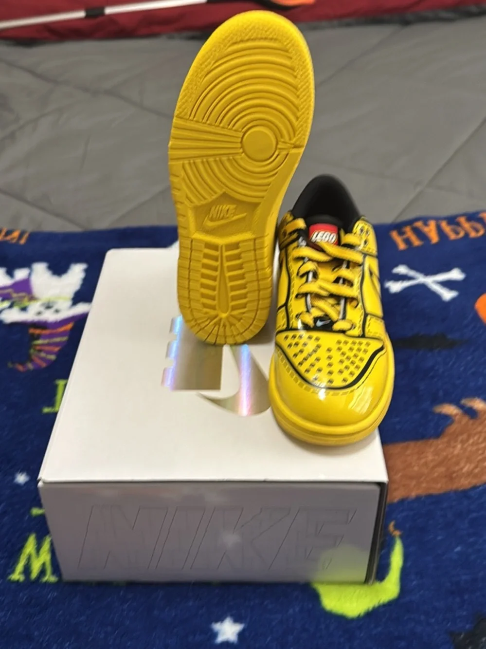 Nike Kids Yellow LEGO Graphic Low-Top Sneakers